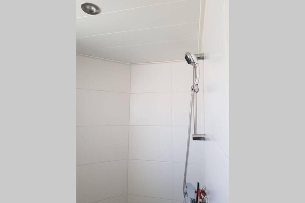 Apartament Schoon Sfeervol Souterrain Katwijk aan Zee Zewnętrze zdjęcie