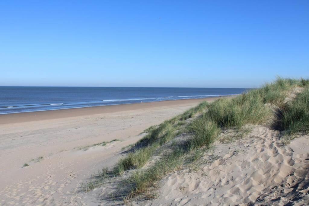 Apartament Schoon Sfeervol Souterrain Katwijk aan Zee Zewnętrze zdjęcie